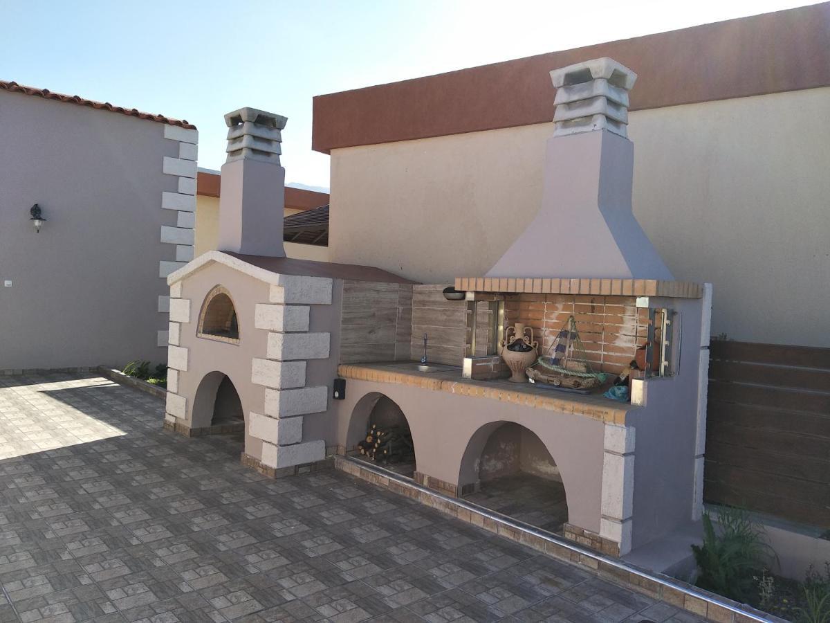 Villa Asterousia Sternes Bagian luar foto